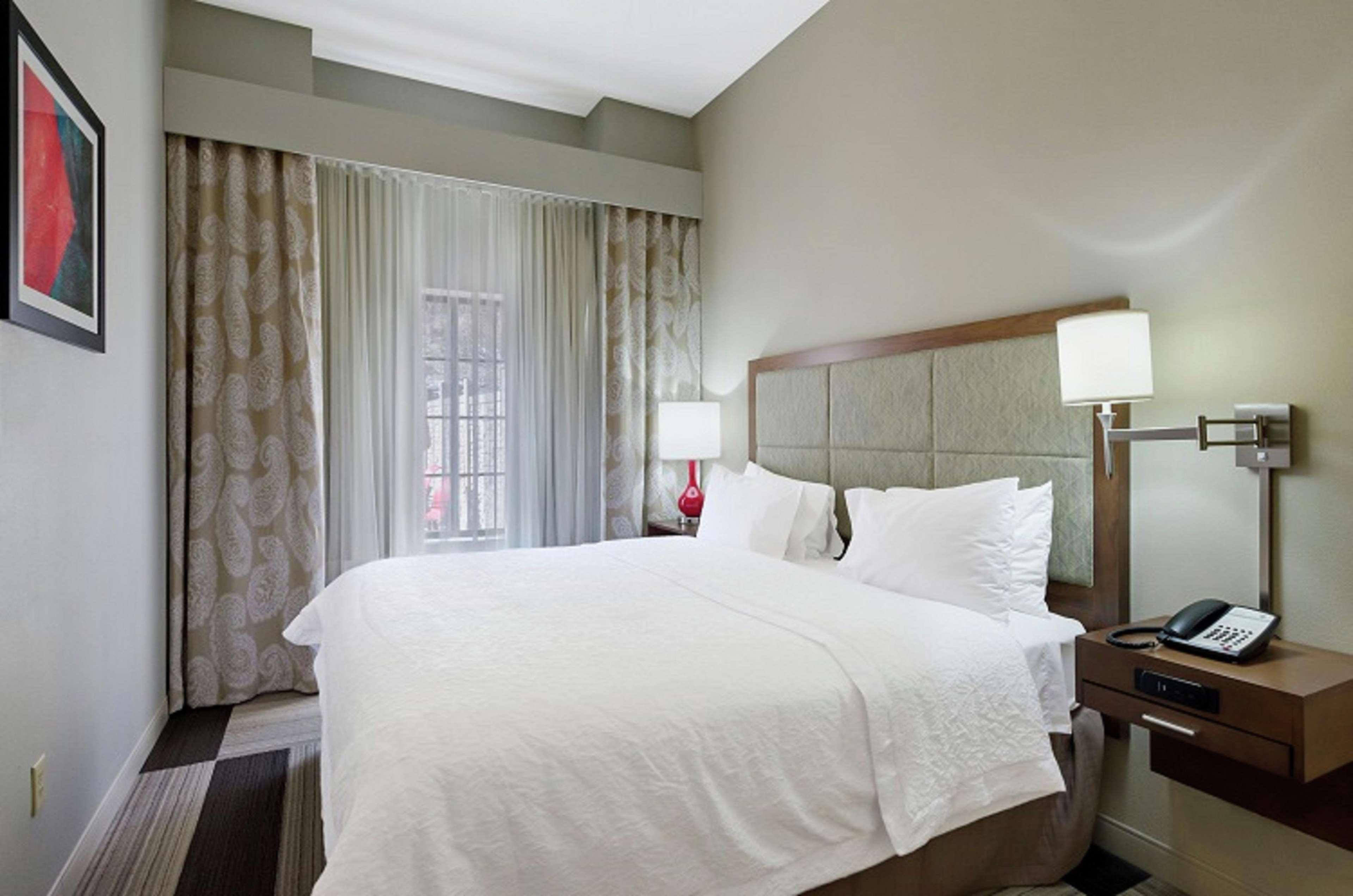 Hampton Inn Salem Zewnętrze zdjęcie