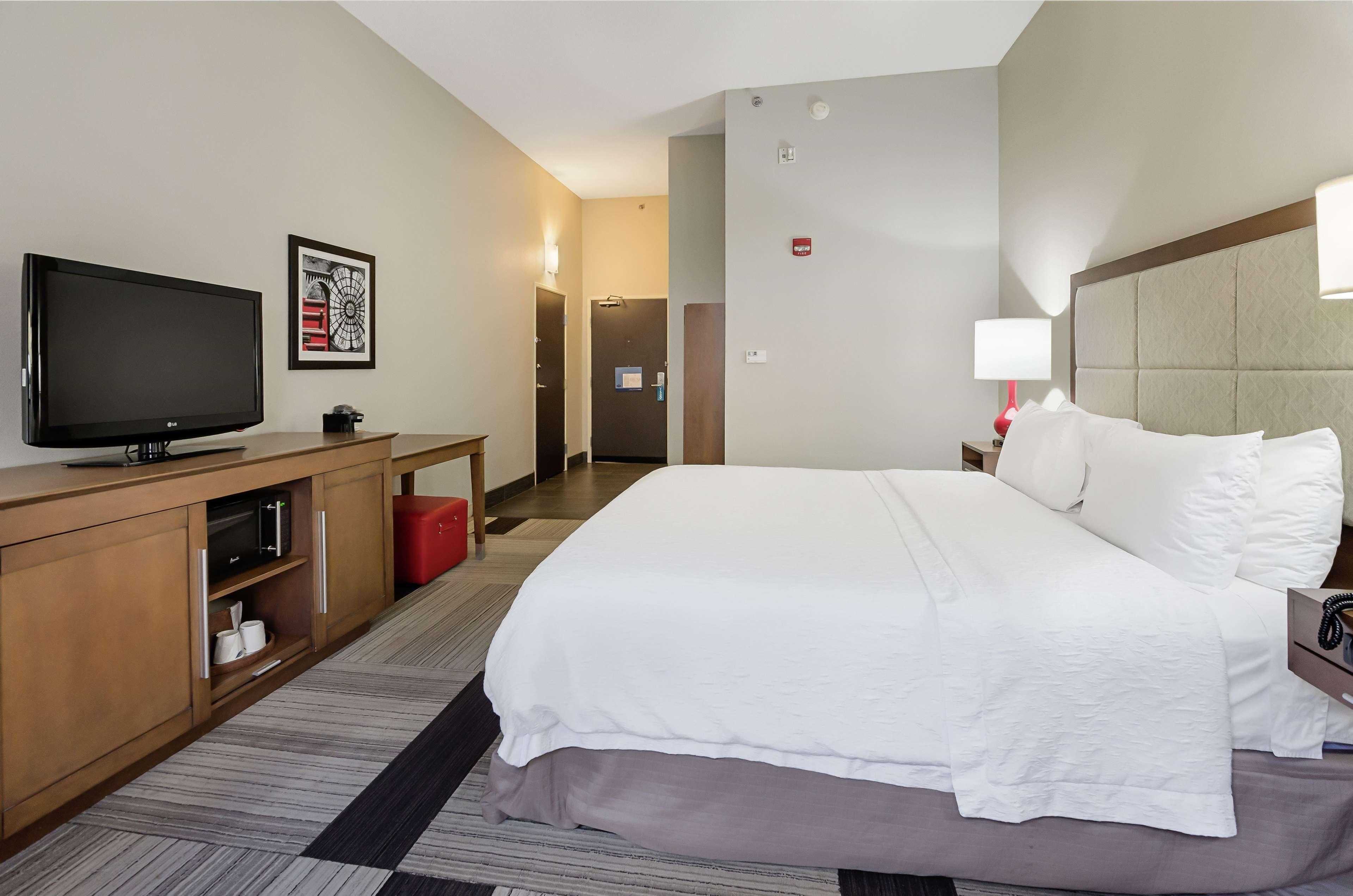 Hampton Inn Salem Zewnętrze zdjęcie