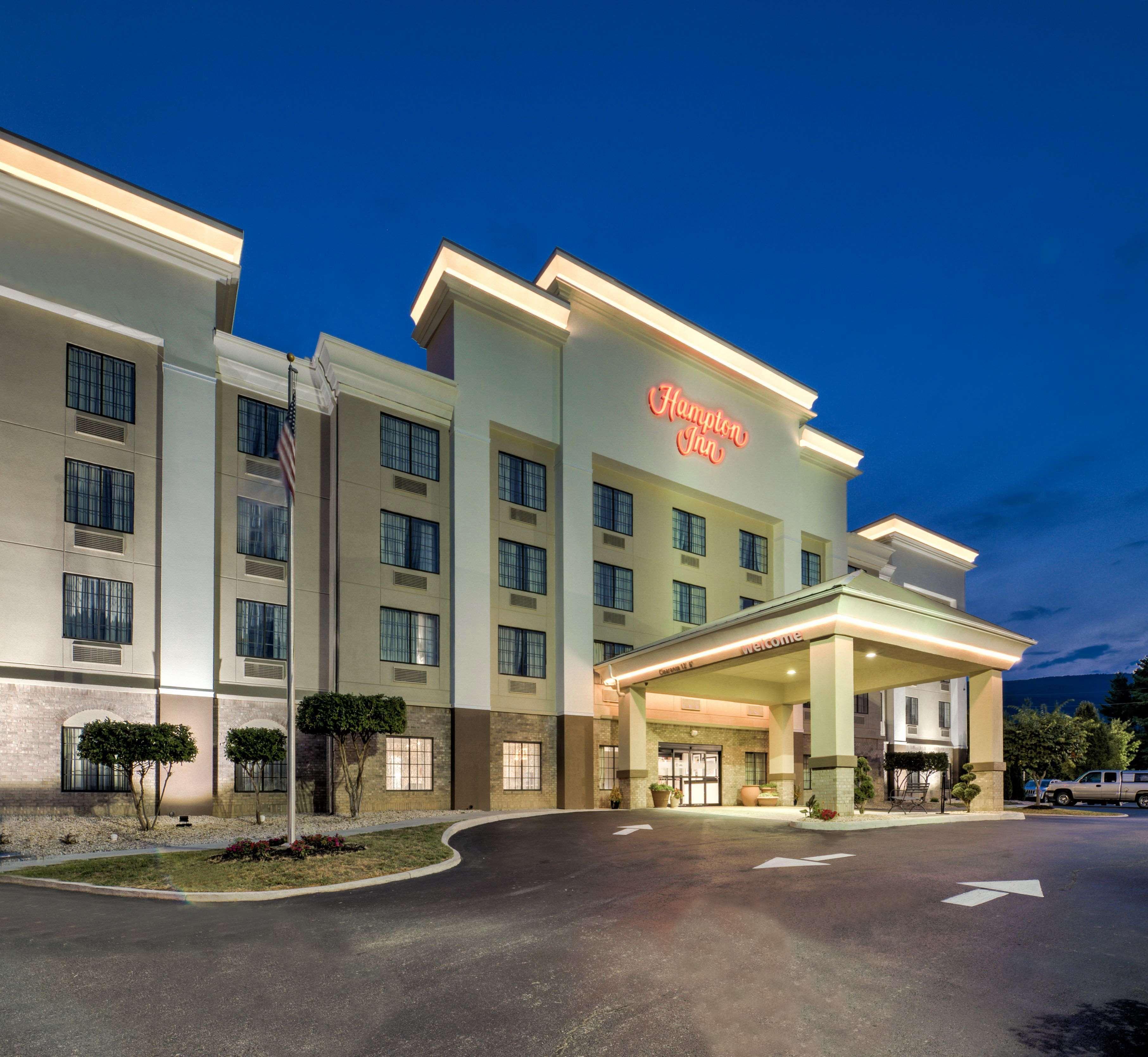 Hampton Inn Salem Zewnętrze zdjęcie