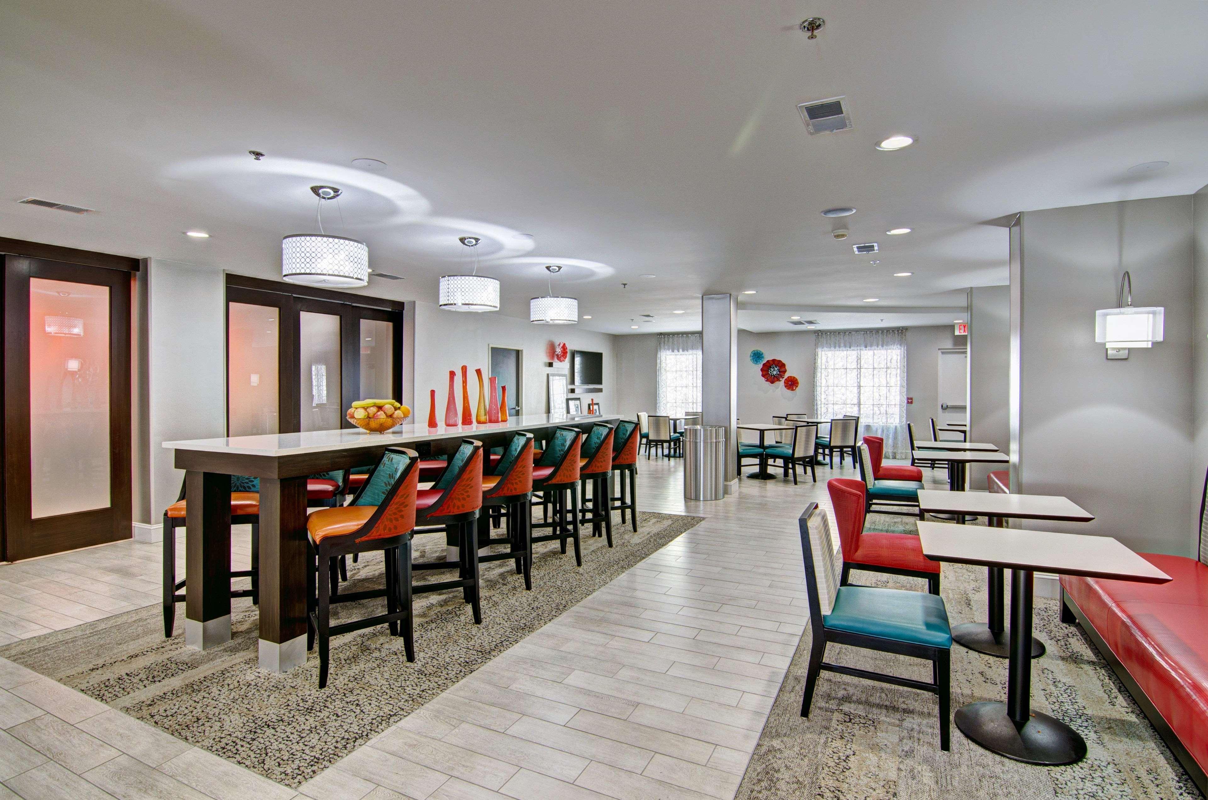 Hampton Inn Salem Zewnętrze zdjęcie