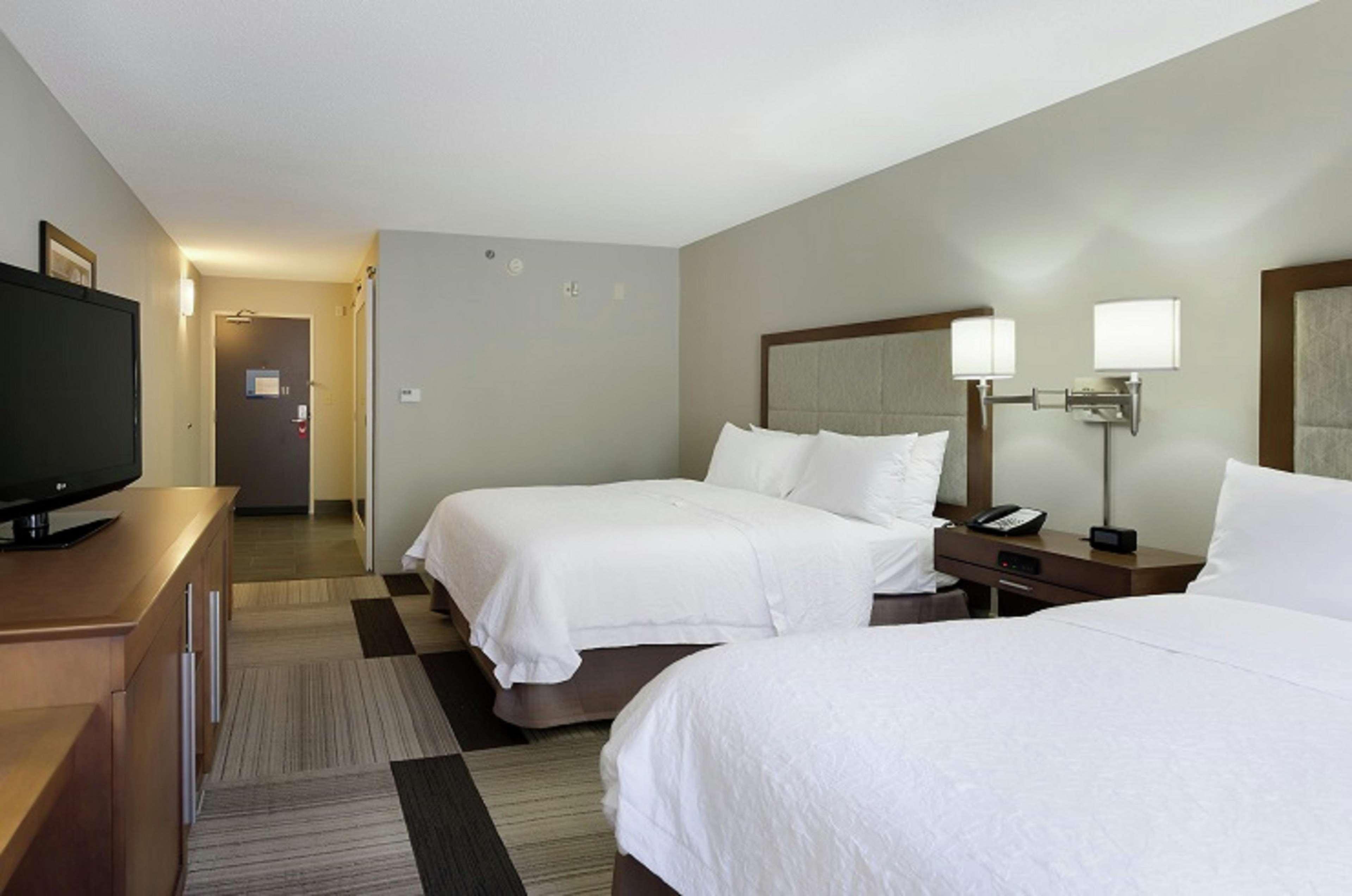 Hampton Inn Salem Zewnętrze zdjęcie