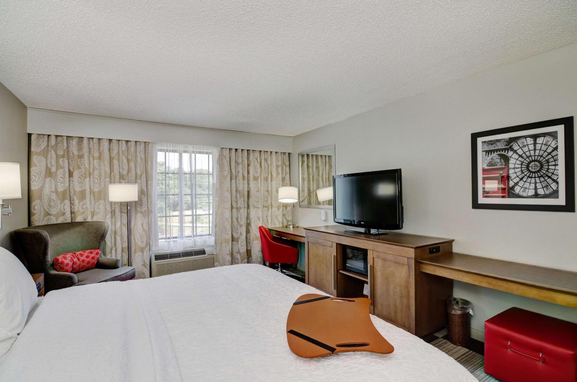 Hampton Inn Salem Zewnętrze zdjęcie
