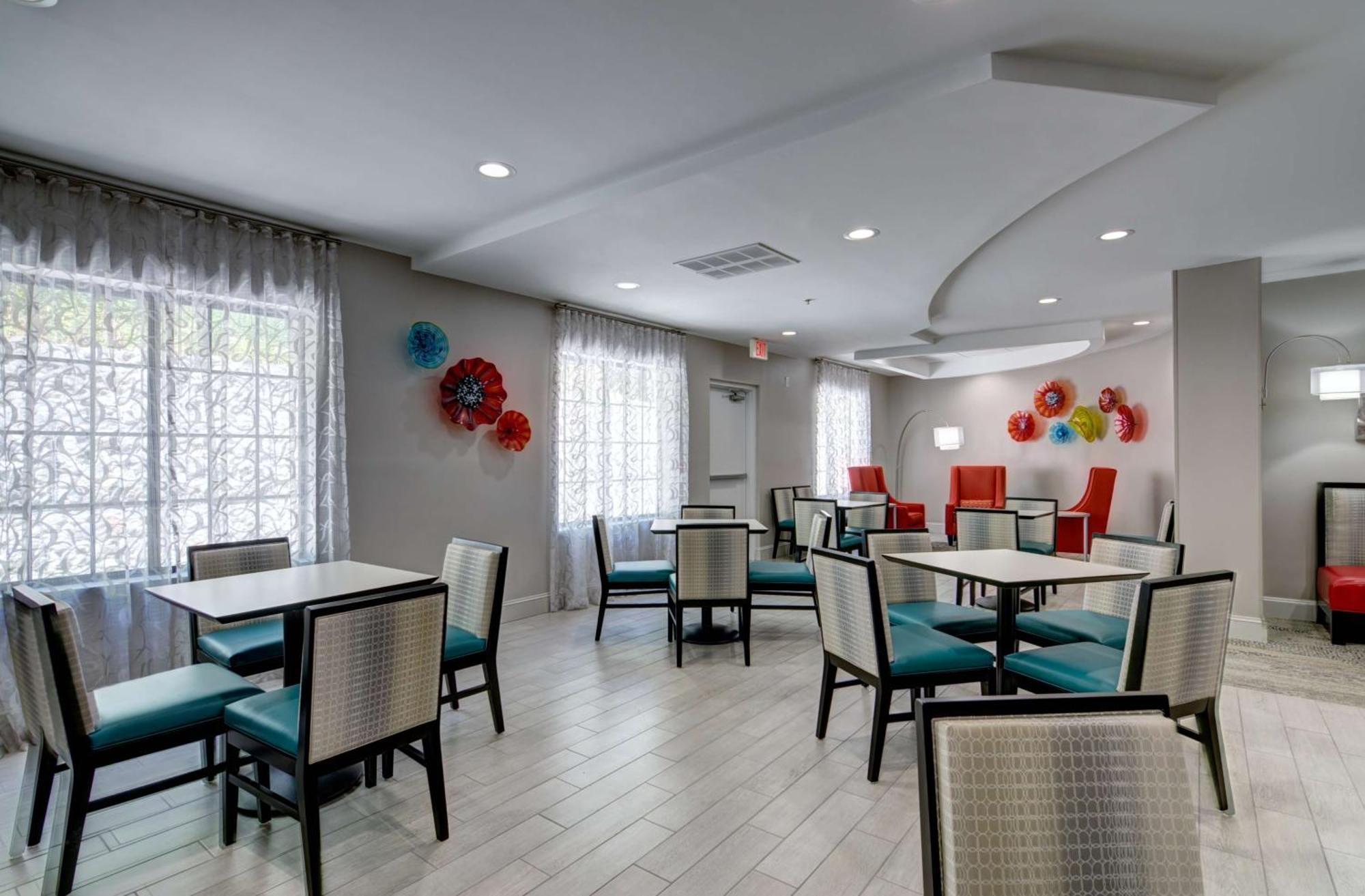 Hampton Inn Salem Zewnętrze zdjęcie