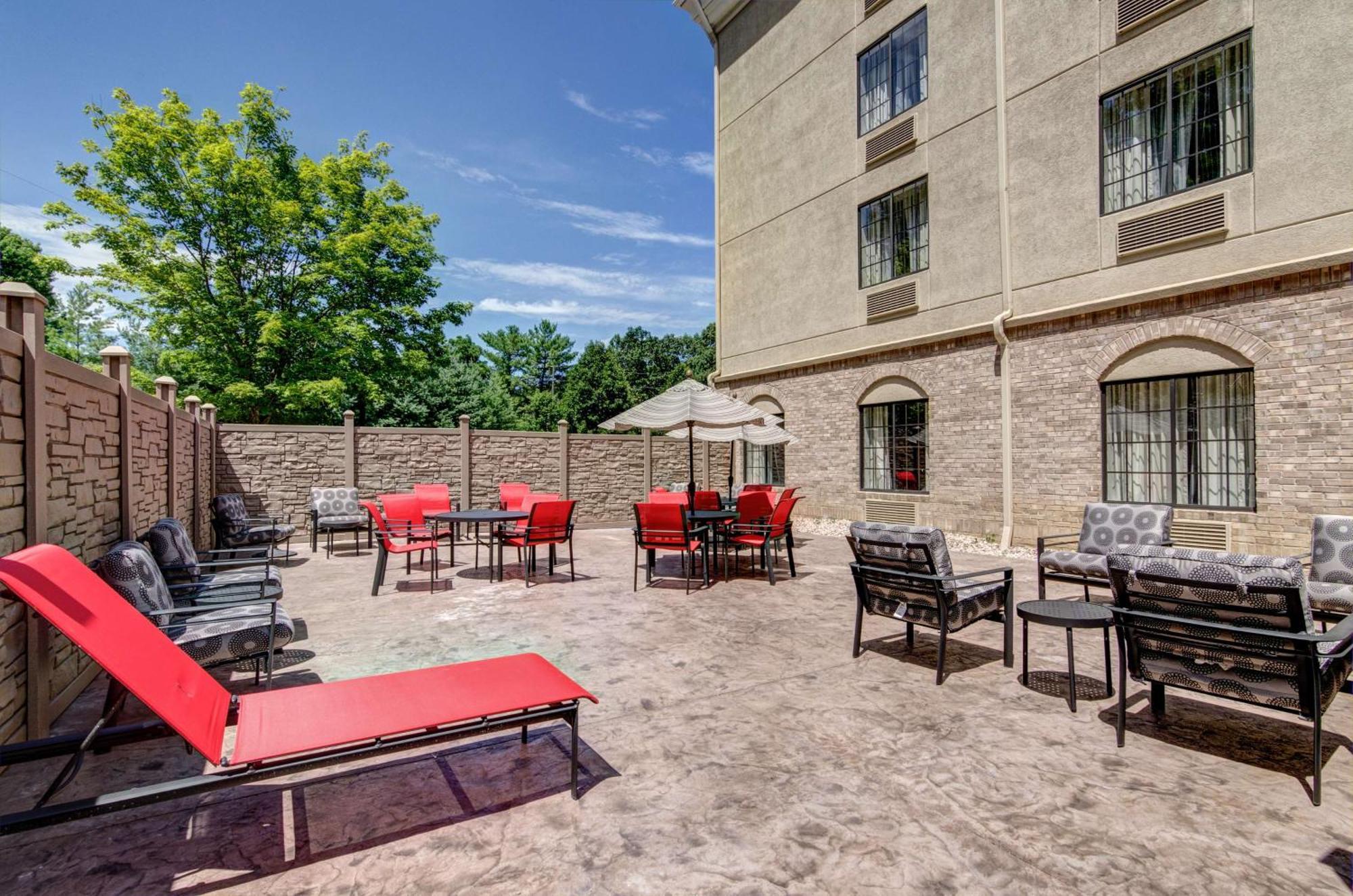 Hampton Inn Salem Zewnętrze zdjęcie