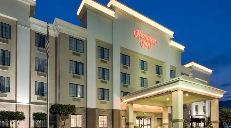 Hampton Inn Salem Zewnętrze zdjęcie